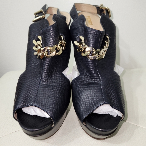 FENDI BLACK REPTILE EMBOSSED LEATHER CHAIN ACCENT STILETTO SANDALS 40.5 - Picture 6 of 12